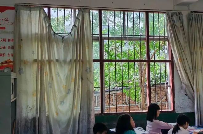 【资助申请】荣光计划·乡村学校基础设施改造